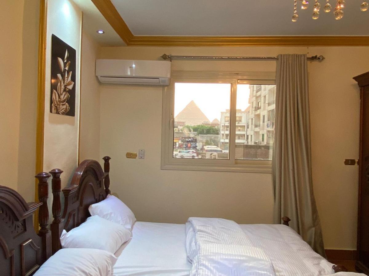 Quarto com Cama de Casal ou 2 de Solteiro e Varanda