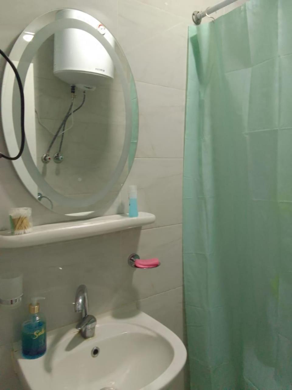 Quarto com Cama Queen-size