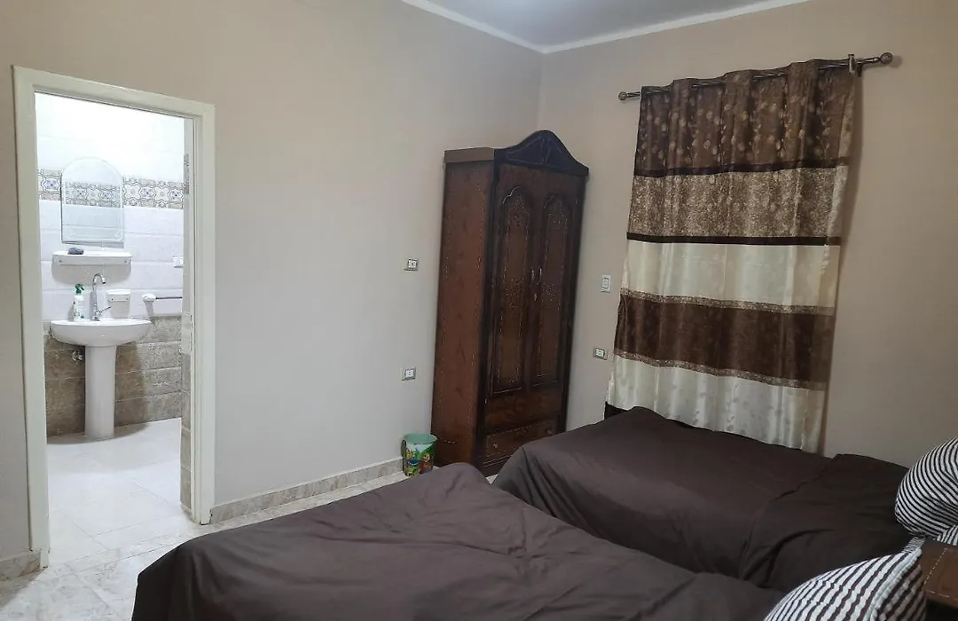Aton Pyramids View Guest House-1