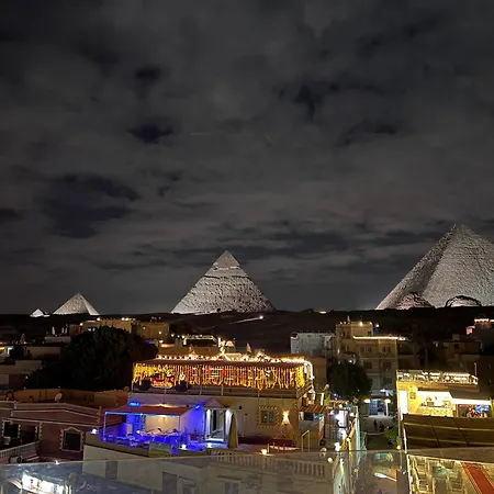 Pyramids Top Inn-2