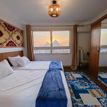Oscar Pyramids View-2